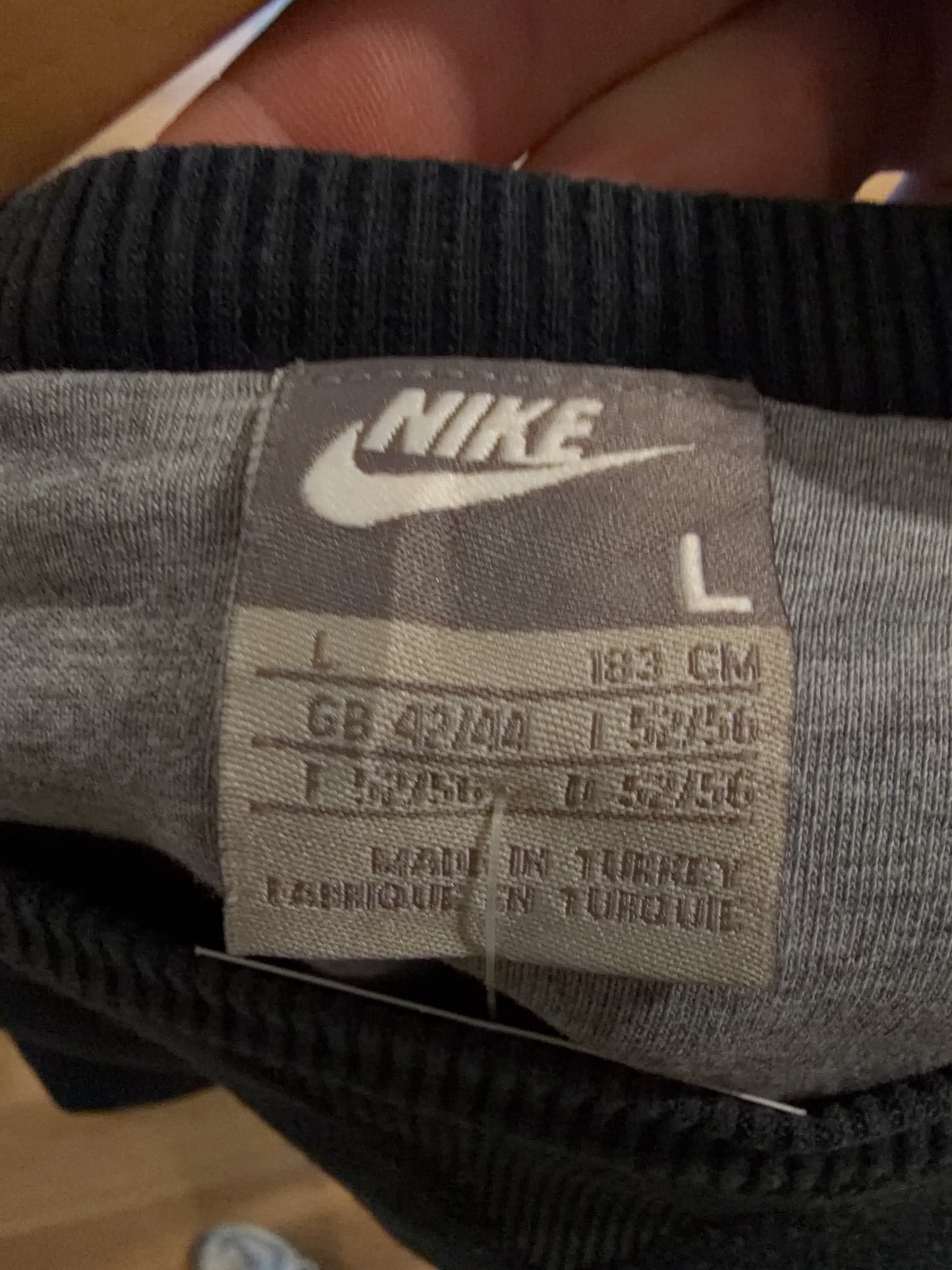 L - Vintage 2000's Nike Sweatshirt