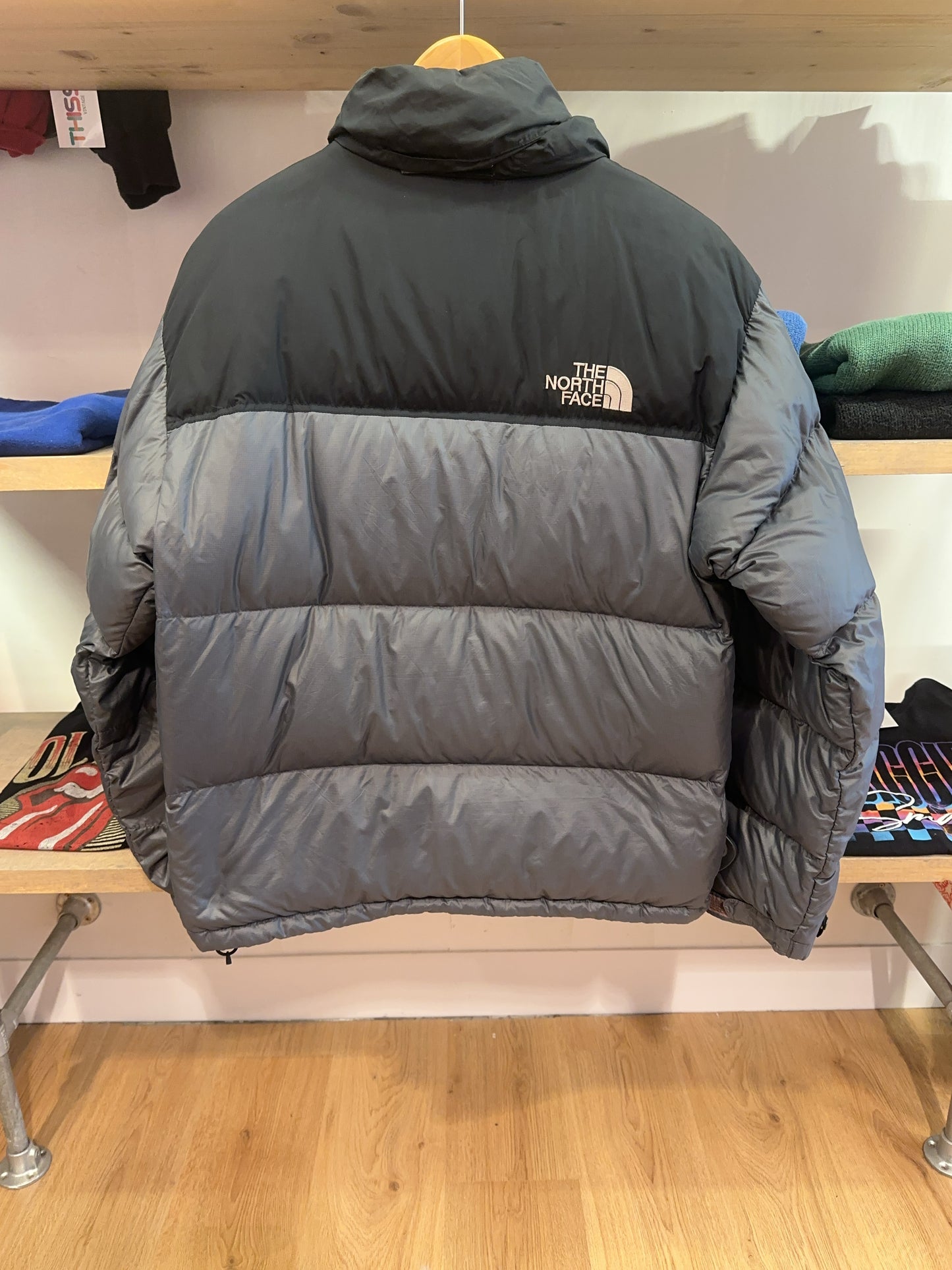 S - Vintage 2000's The North Face 700 Puffer Jacket