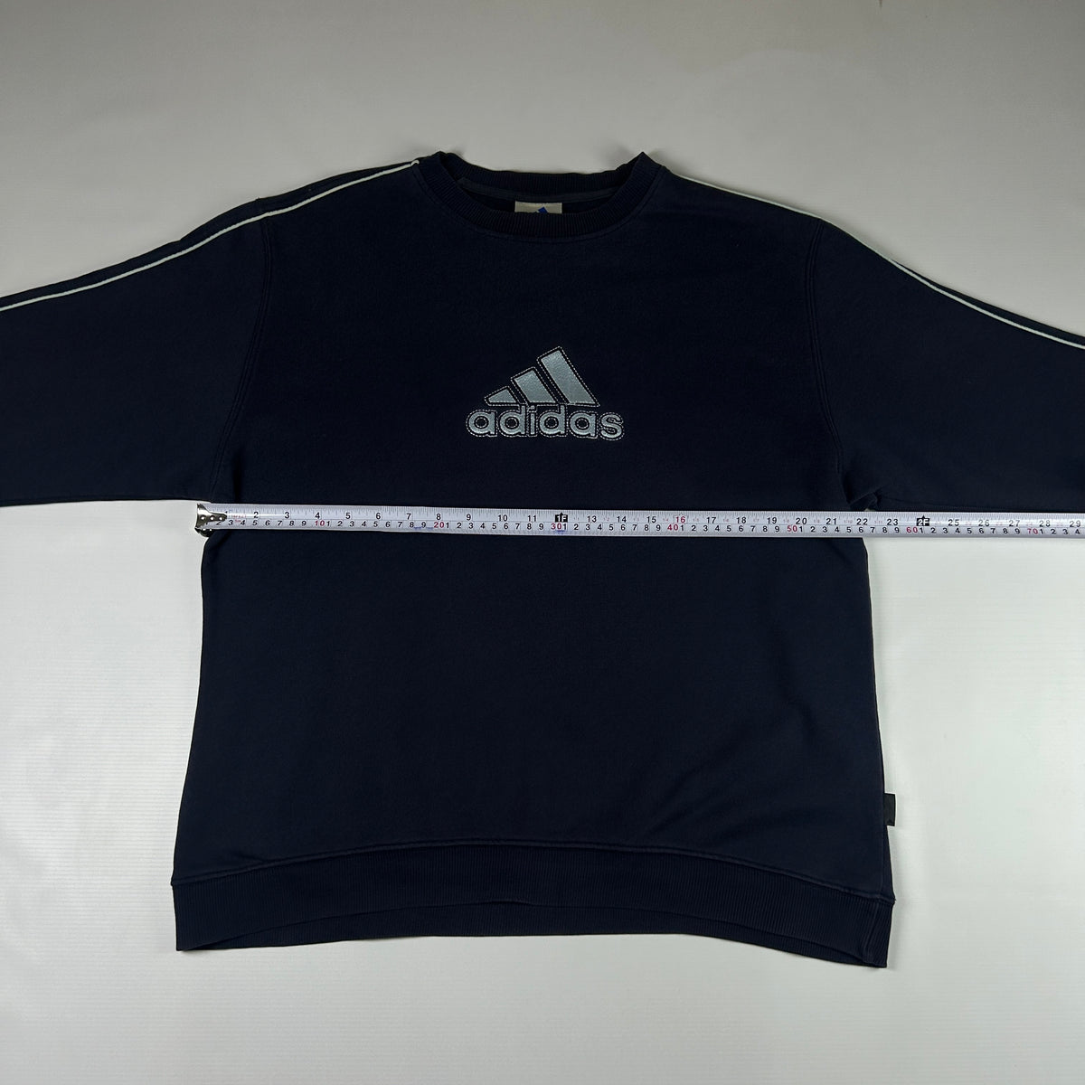 M - Vintage 2000's Adidas Sweatshirt