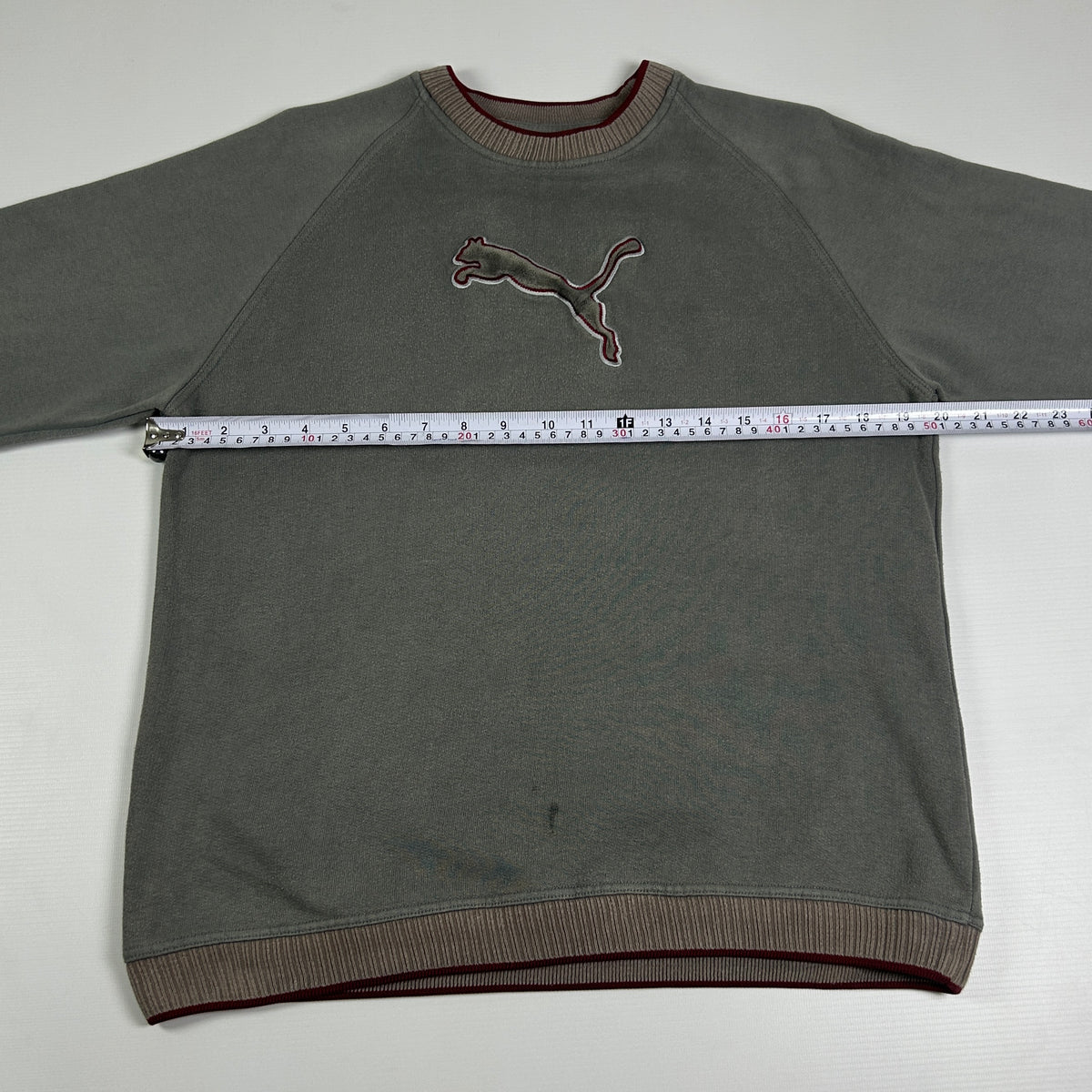 XS - Vintage 2000's Puma Sweatshirt