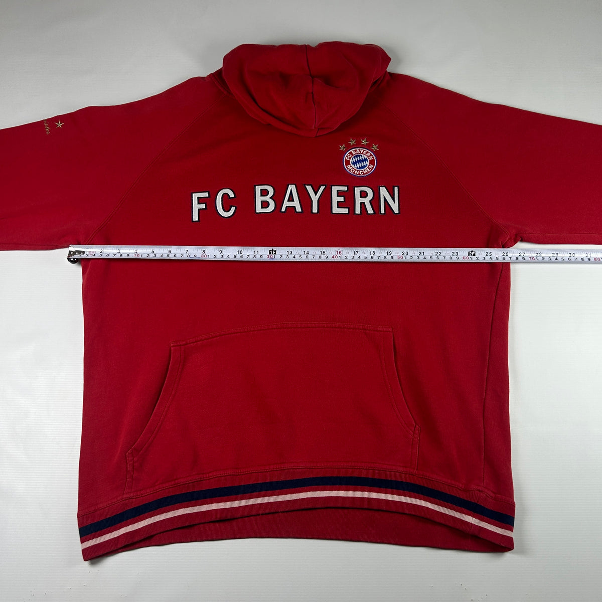 XL - 2000's FC Bayern Munich Red Pullover Hoodie