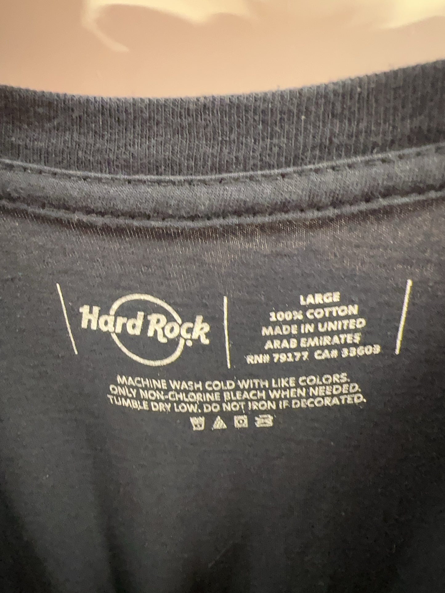 L - Hard Rock Cafe T-shirt