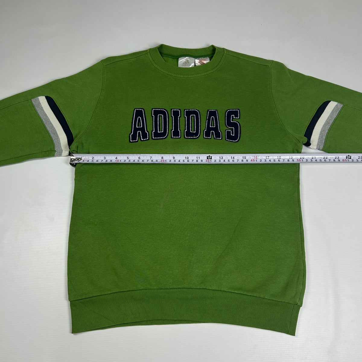 S - Vintage 2000's Adidas Sweatshirt