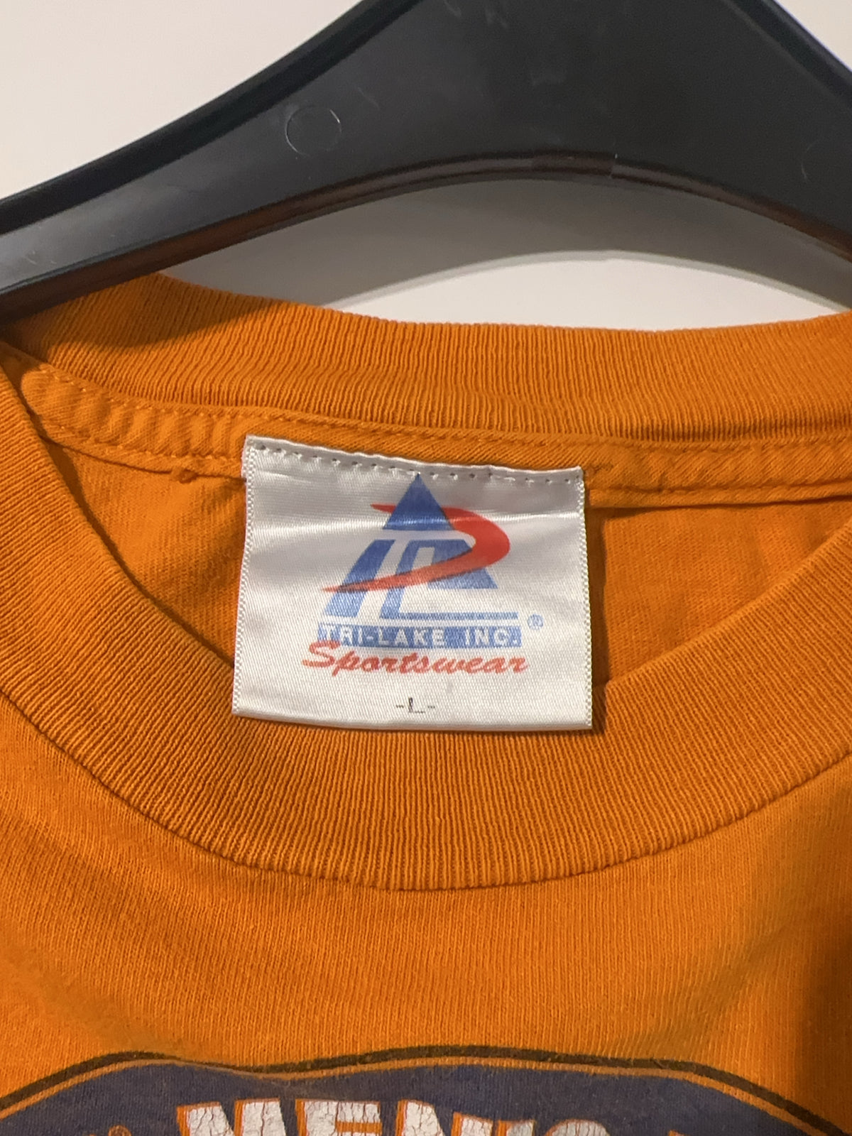 L - Syracuse Orange NCAA 2003 Men’s Basketball National Champions Graphic T-Shirt
