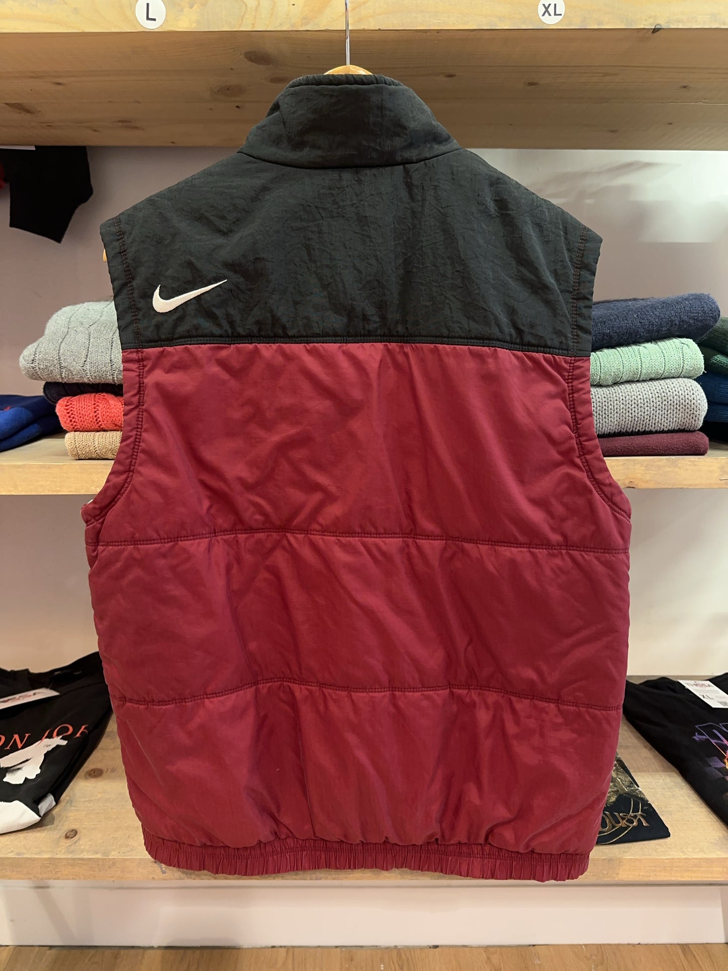Vintage 1990's Nike Puffer Vest - L