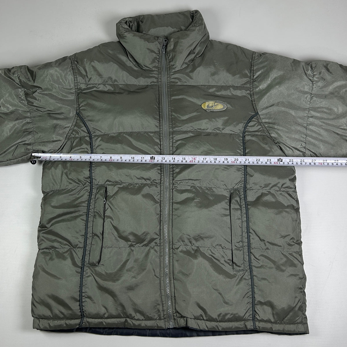 M - Nike Puffer Jacket