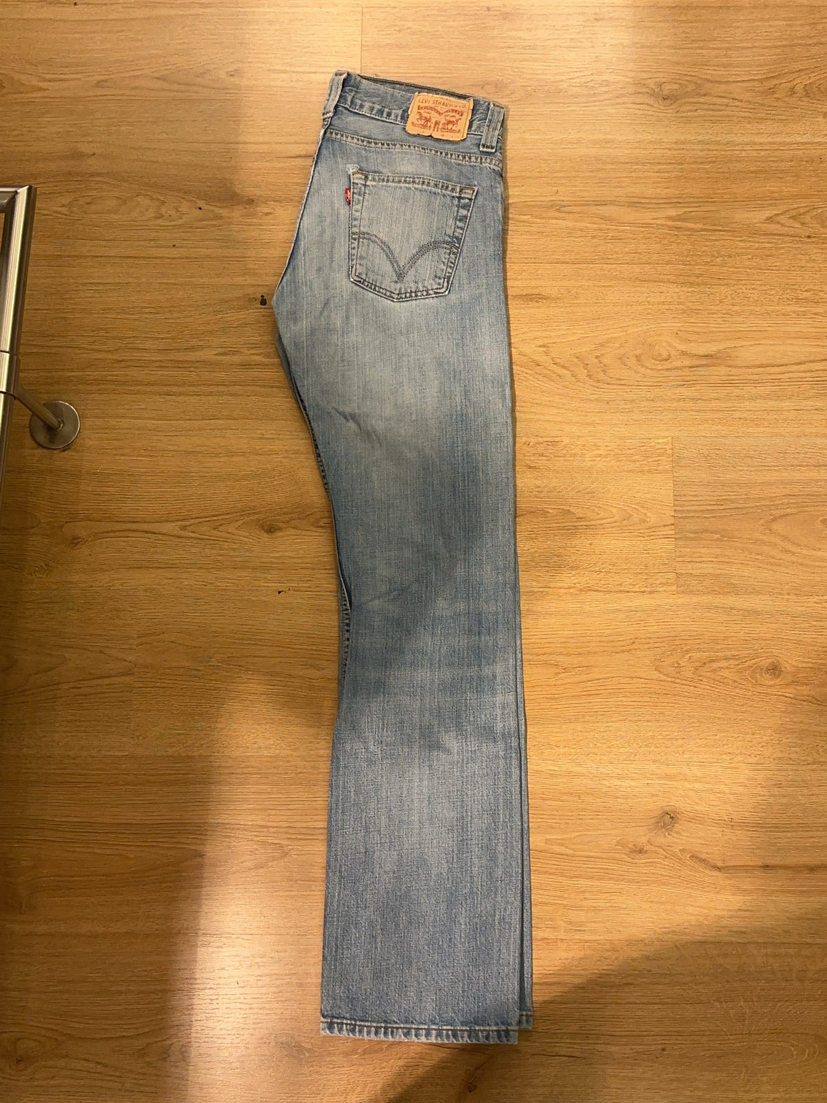 32 X 34 - Levi’s Jeans