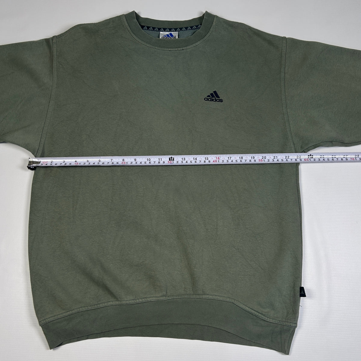 M - Vintage 2000's Adidas Sweatshirt