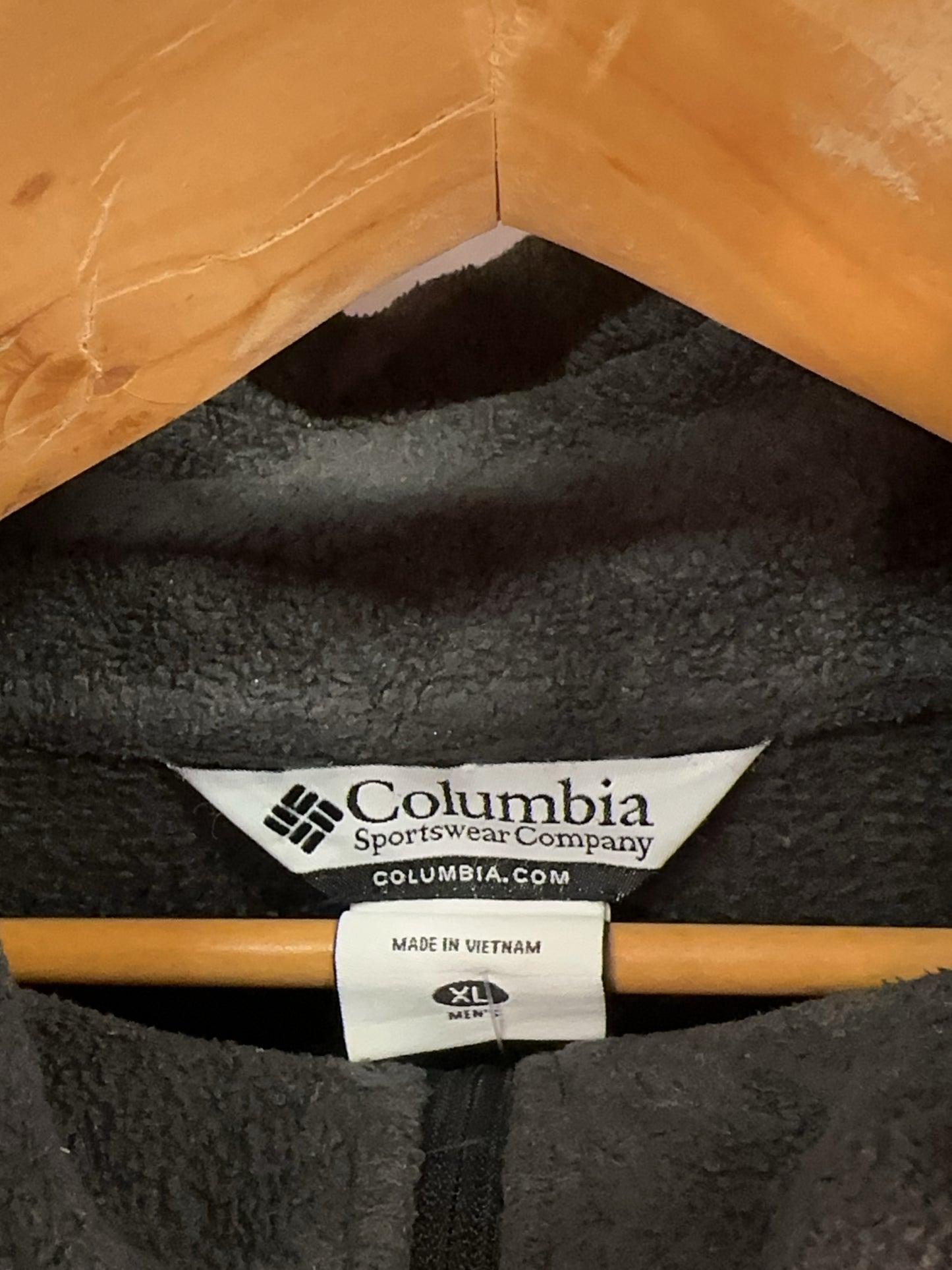 XL - Columbia Fleece Jacket