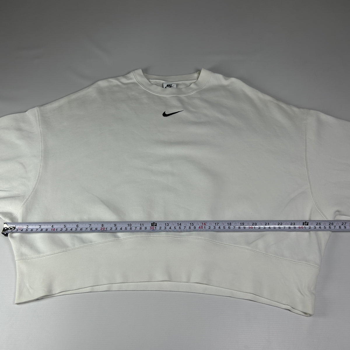 S - Vintage 2010's Nike Croptop Sweatshirt