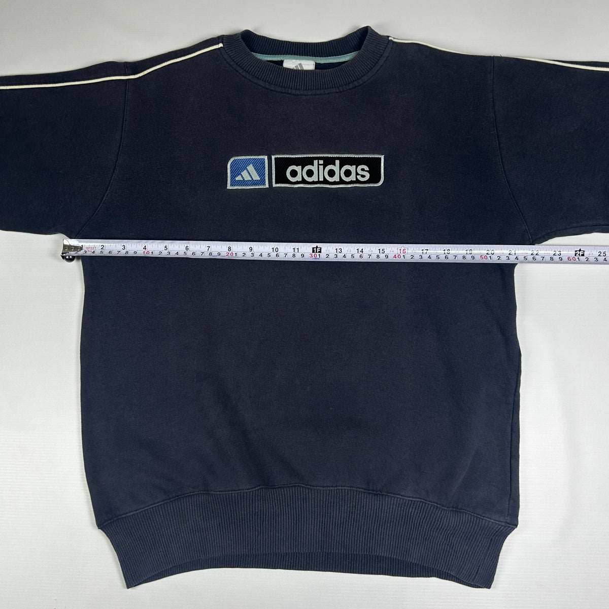 S - Vintage 2000's Adidas Sweatshirt