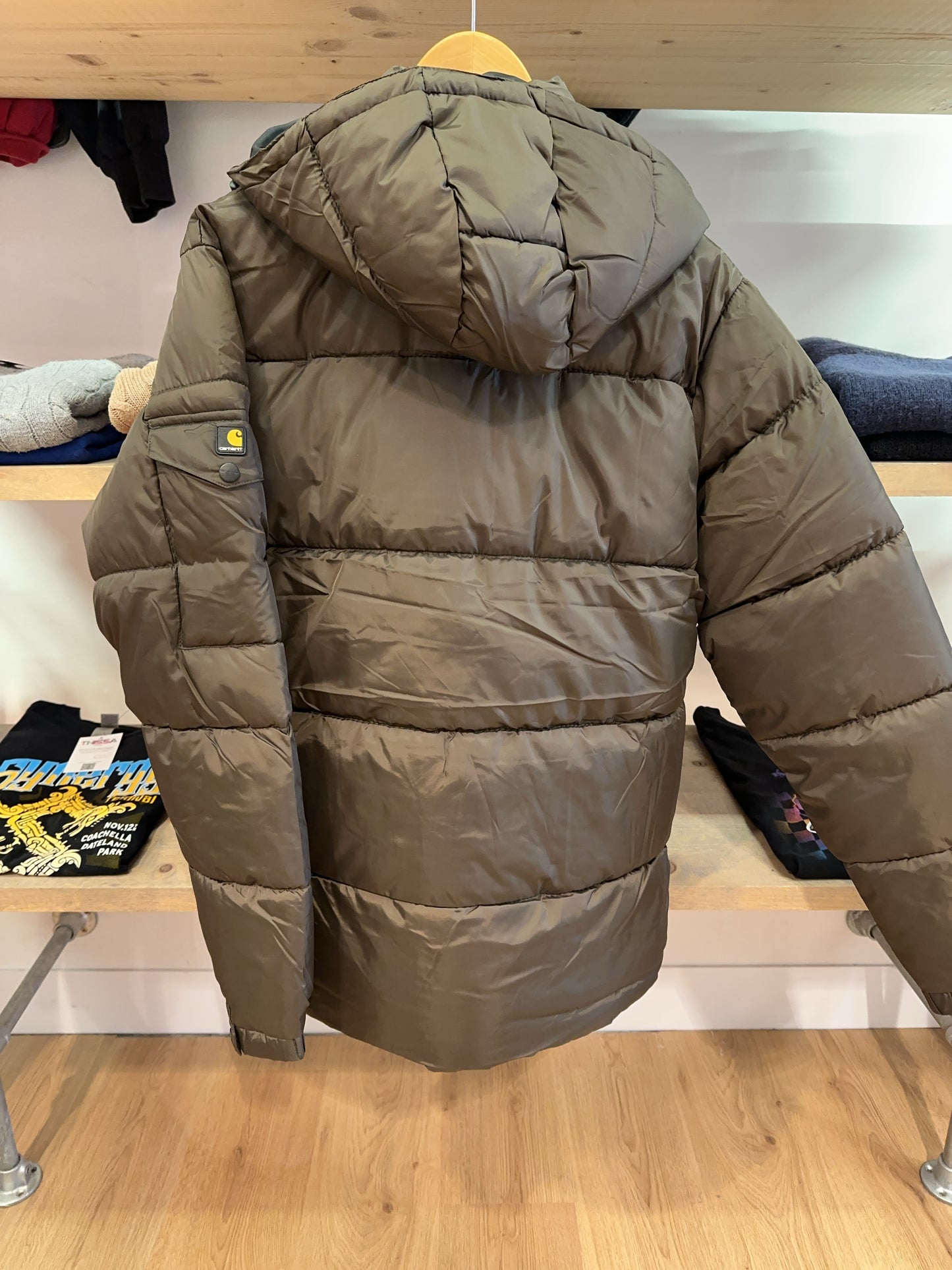 Carhartt Puffer Jacket - M