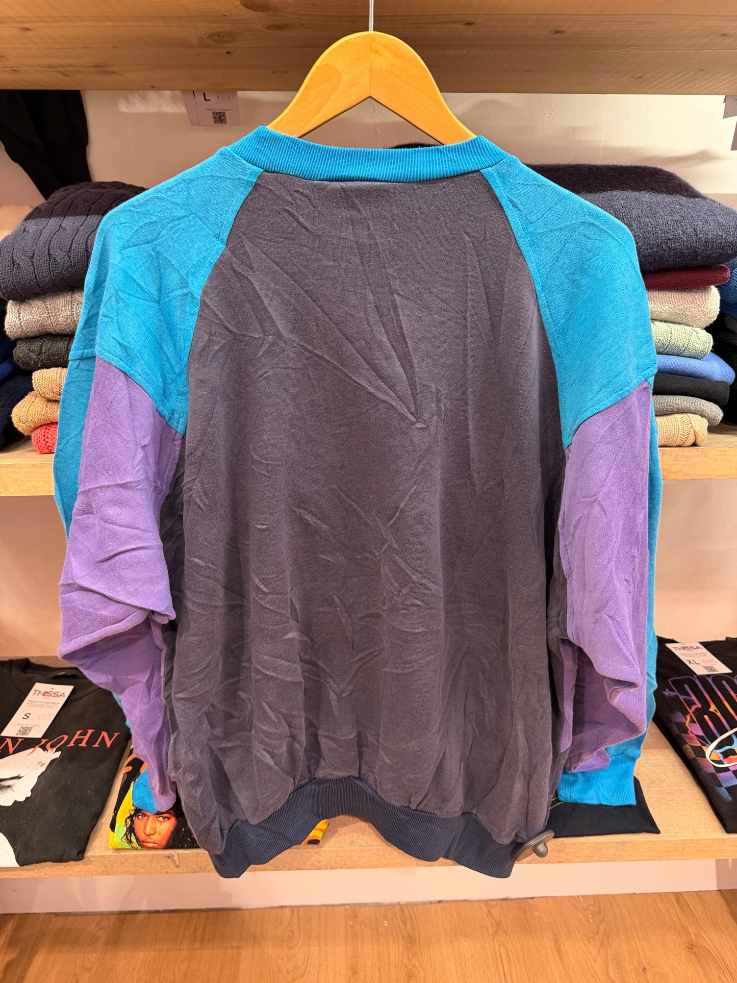 Vintage 1980's Adidas Sweatshirt (M)