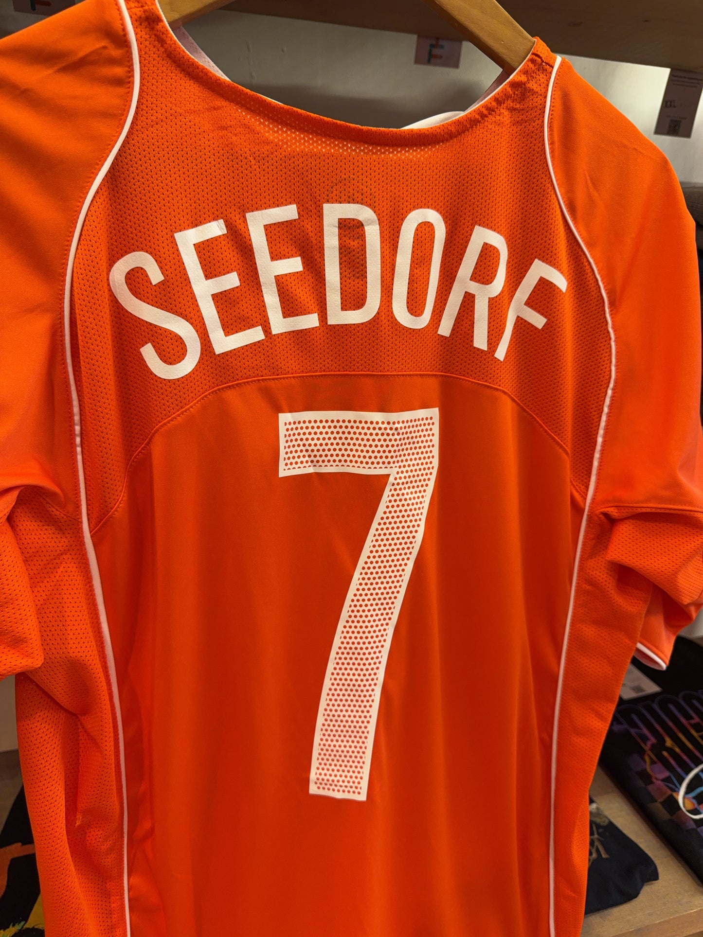 Vintage Nike Netherlands Seedorf 2004/05 Home Football Shirt (XL)