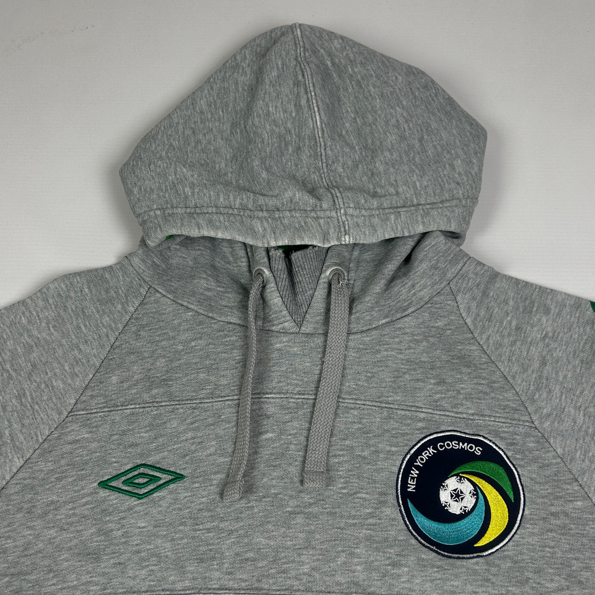 L - 2011–2012 Umbro New York Cosmos Grey Pullover Hoodie