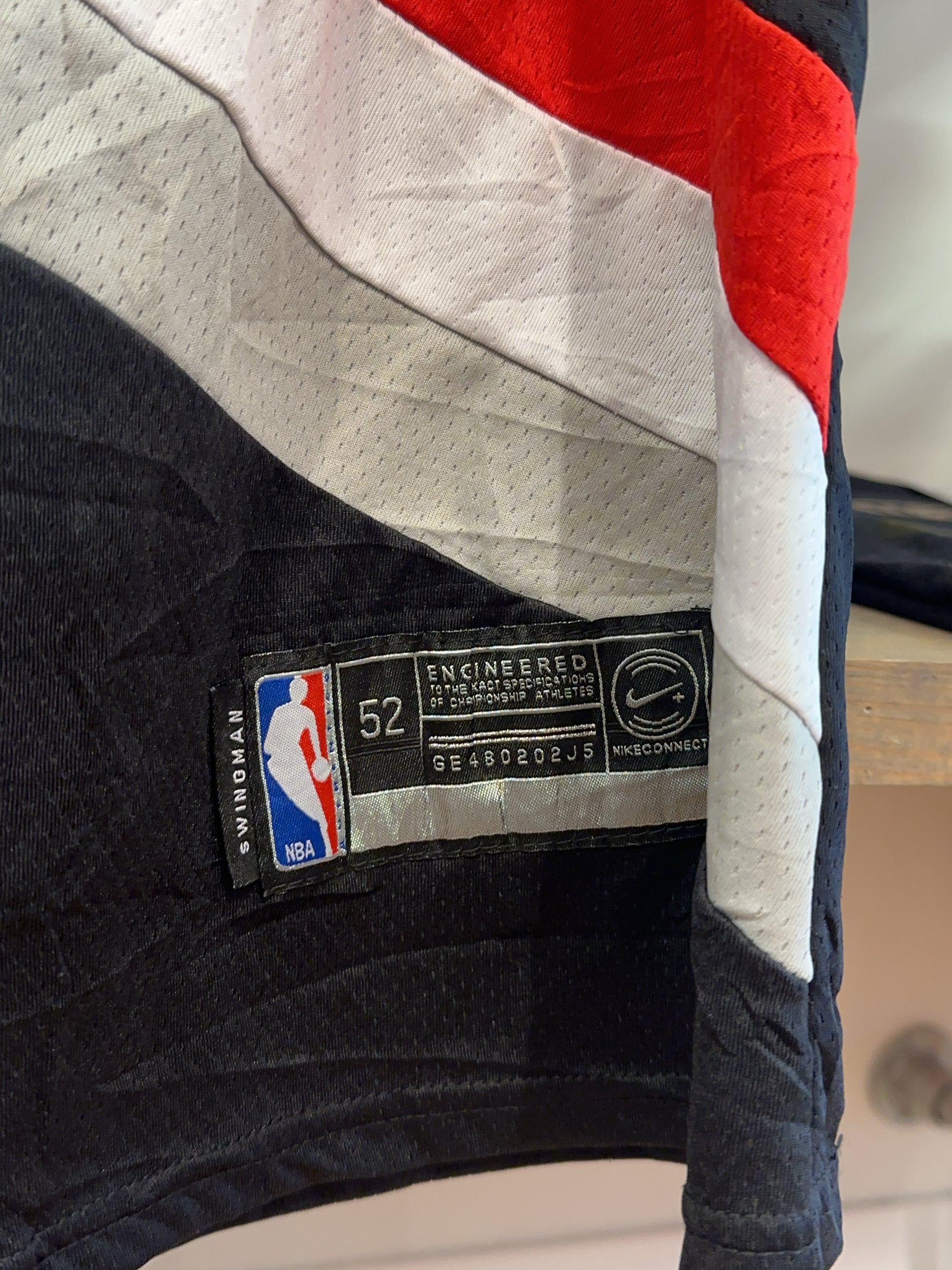 XL - Damian Lillard Portland Trail Blazers Nike Icon Swingman Jersey