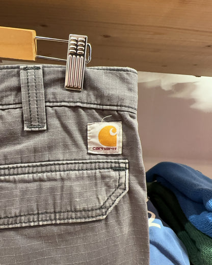 32 - Carhartt Shorts
