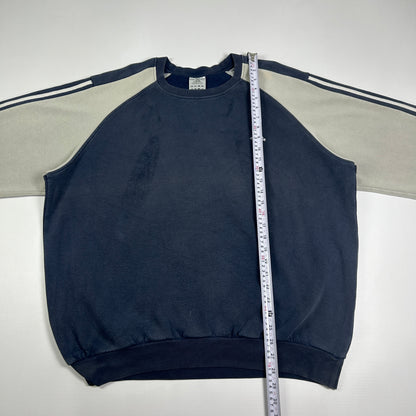 L - Vintage 2000's Adidas Sweatshirt