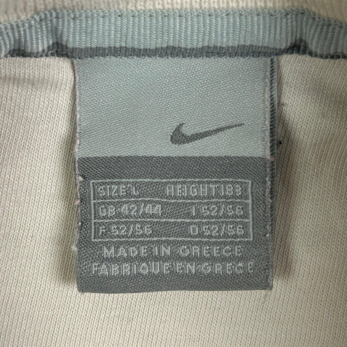 L - Vintage 2000's Nike Sweatshirt