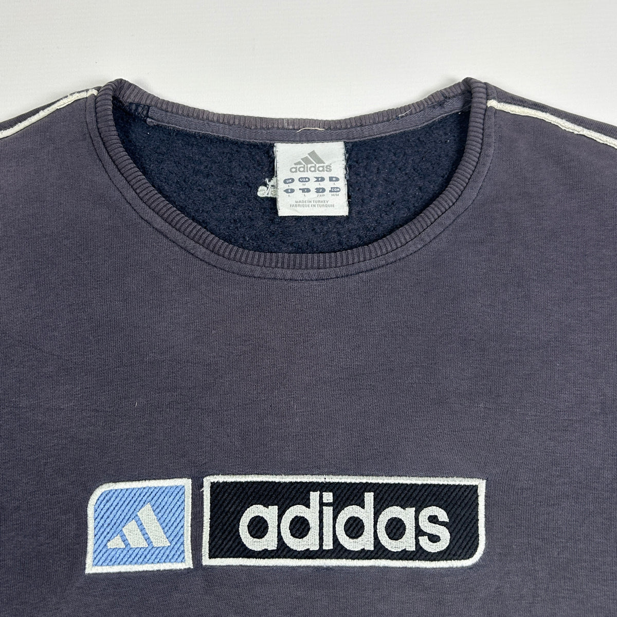 L - Vintage 2000's Adidas Sweatshirt