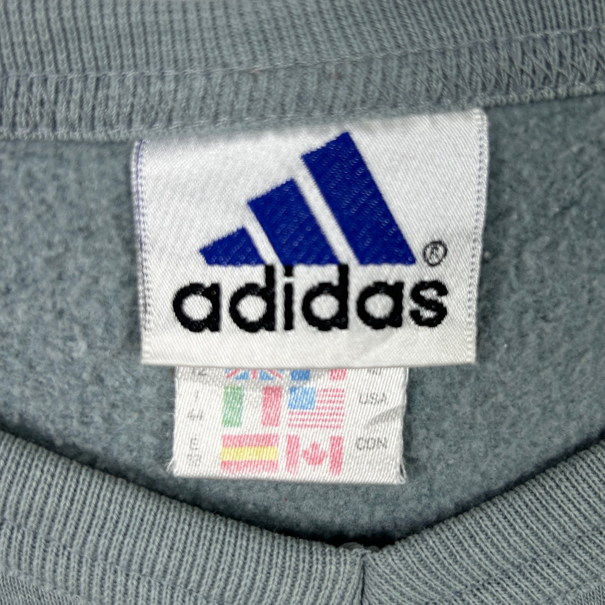 M - 2000's Adidas Gray Long Sleeve Crewneck Sweatshirt