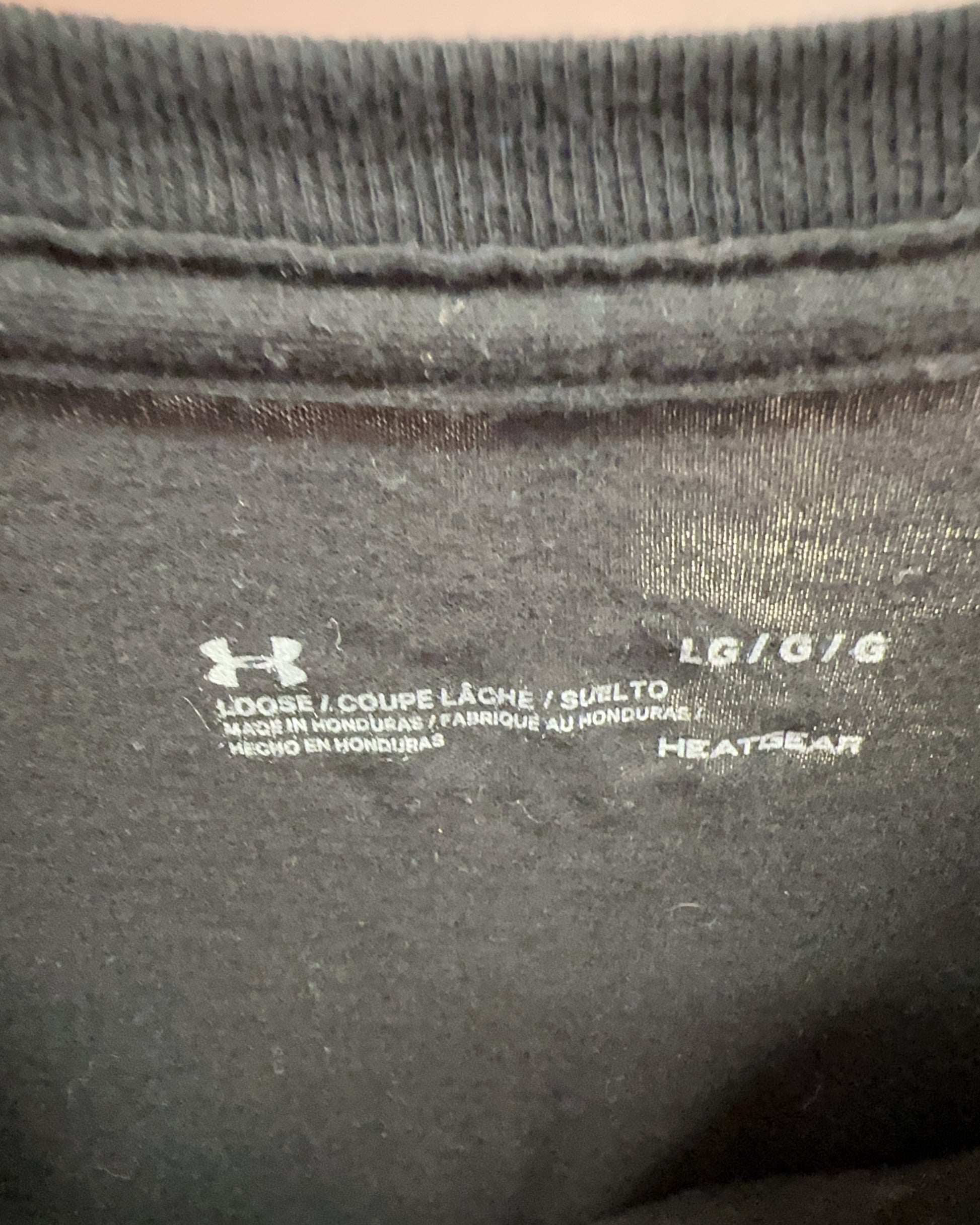 L - Under Armour Longsleeve