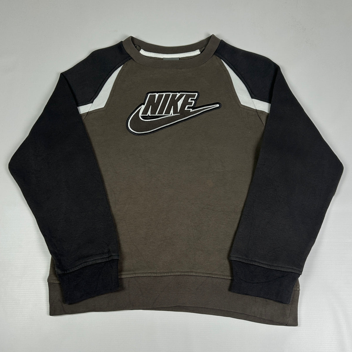 XXS - Vintage 2000's Nike Sweatshirt