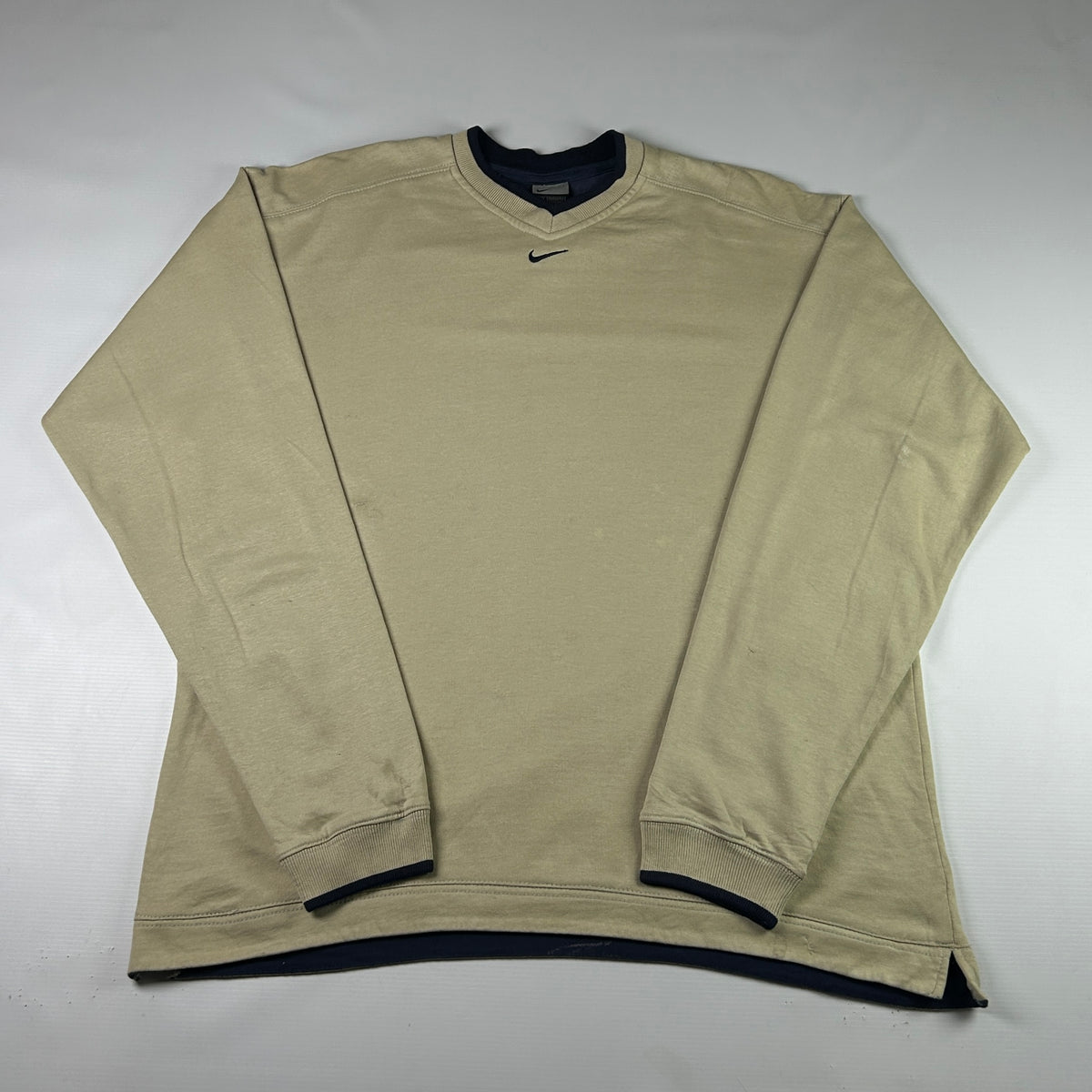 L - Vintage 2000's Nike Sweatshirt