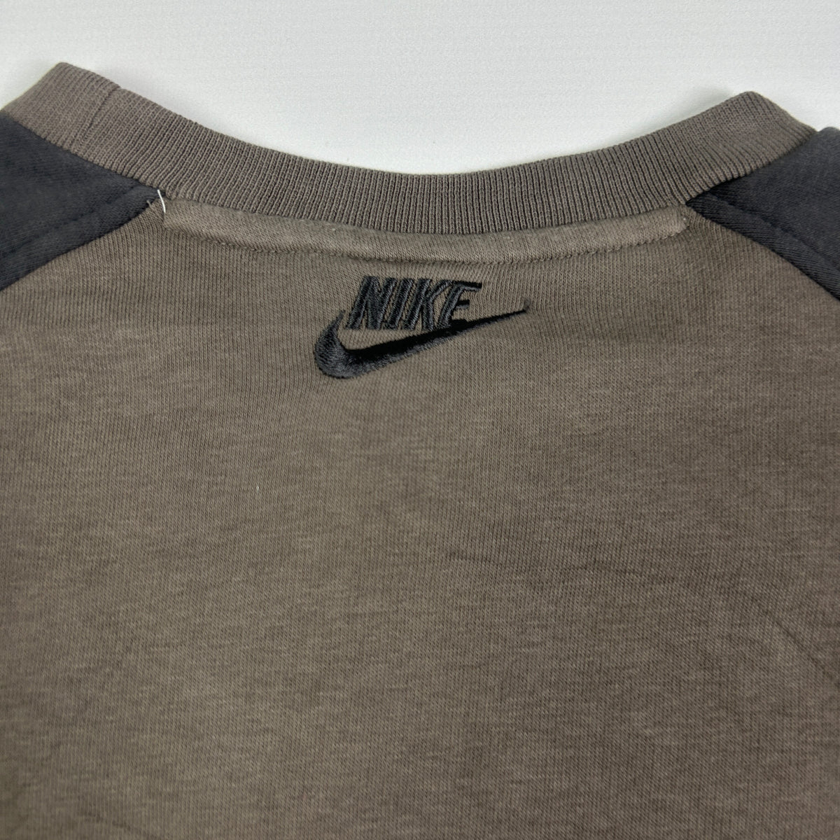 XXS - Vintage 2000's Nike Sweatshirt