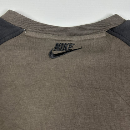 XXS - Vintage 2000's Nike Sweatshirt