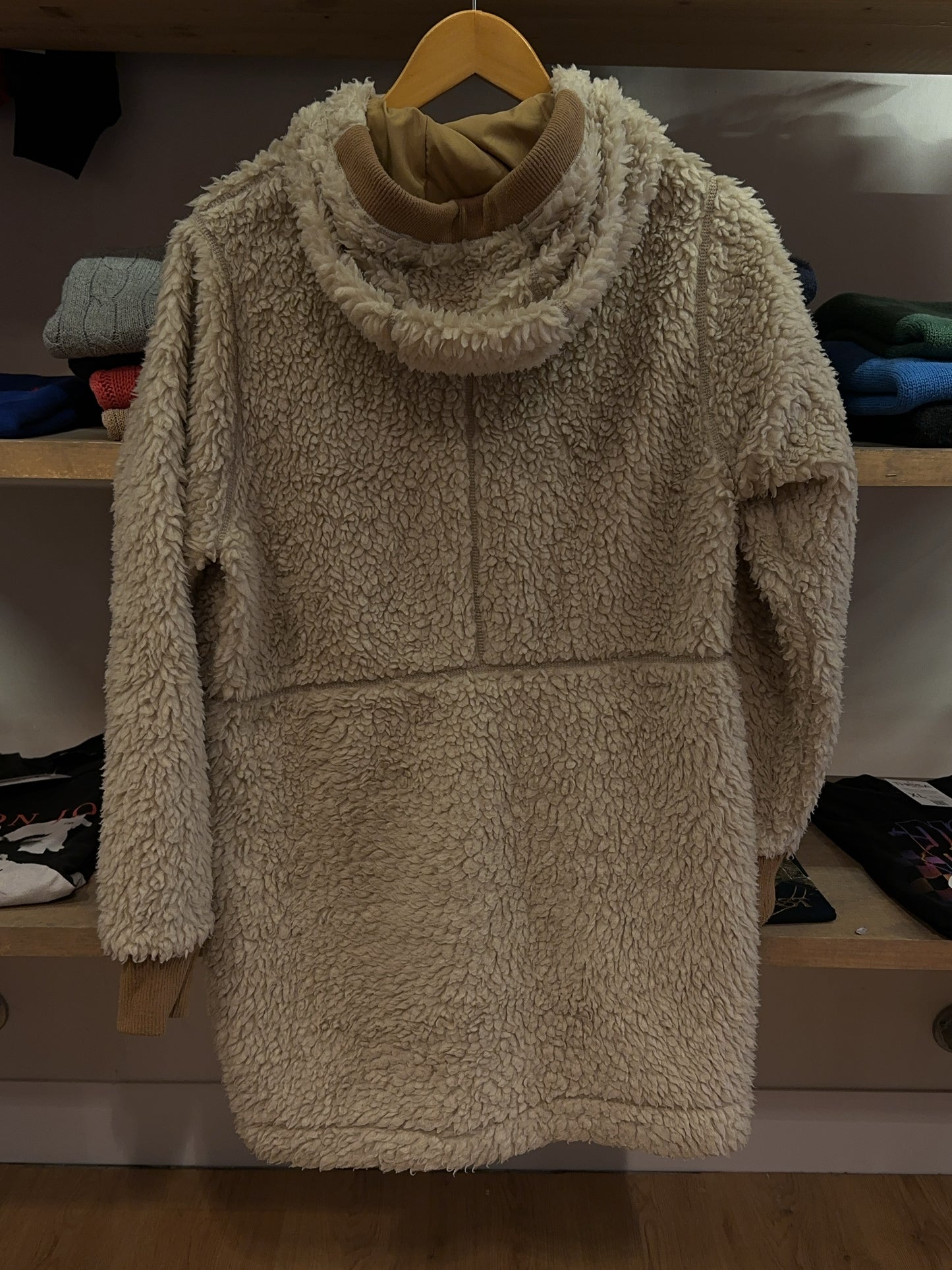 Patagonia Sherpa Fleece Hooded Longline Jacket - M