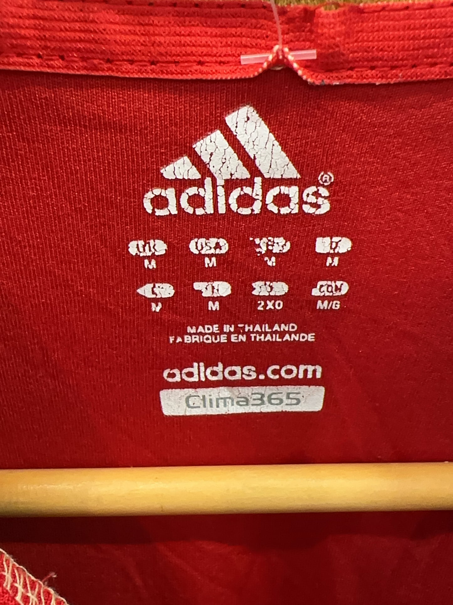 2009-2010 Spain Adidas Home Football Shirt 16 - M