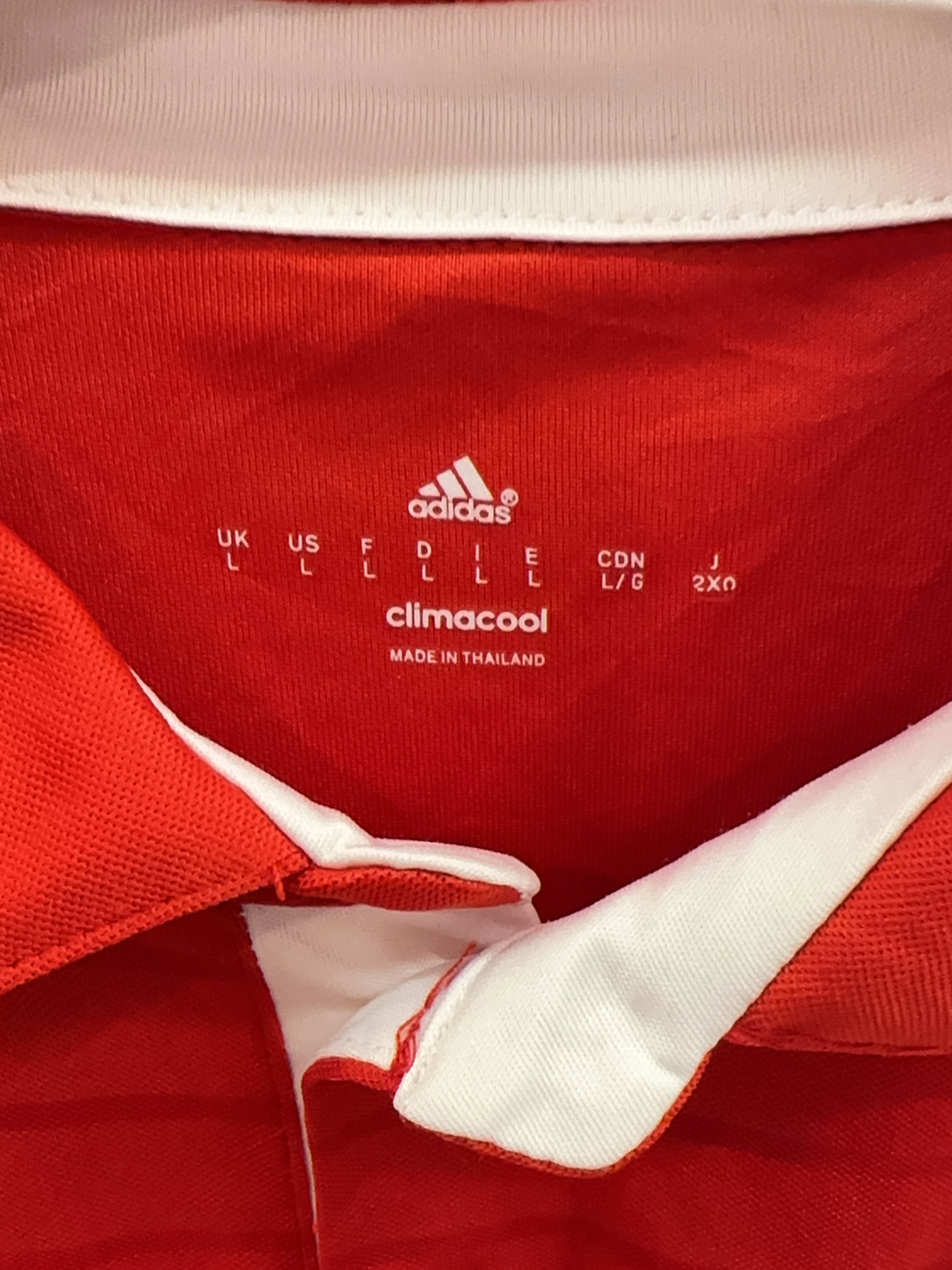 L - 2016-2017 FC Bayern München Adidas Home Football Shirt Arturo Vidal 23