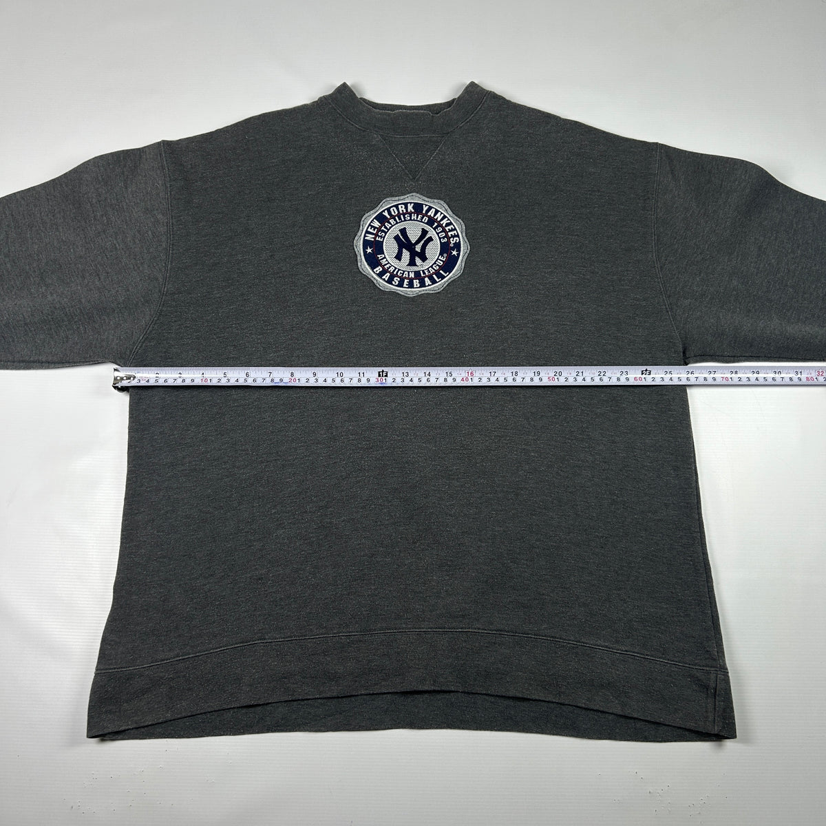 L - Vintage 2000's Adidas New York Yankees MLB Baseball Sweatshirt