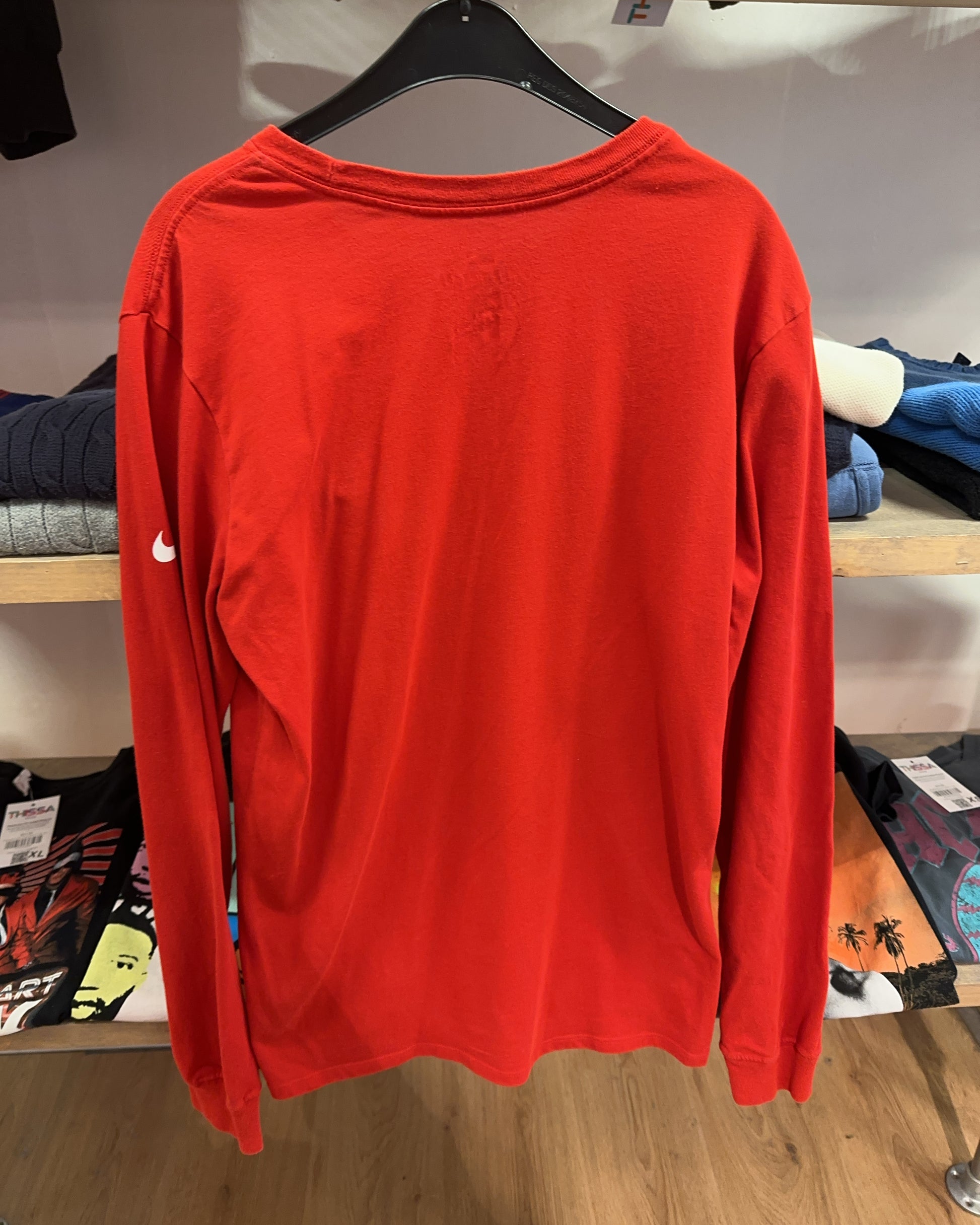 M - Nike Longsleeve