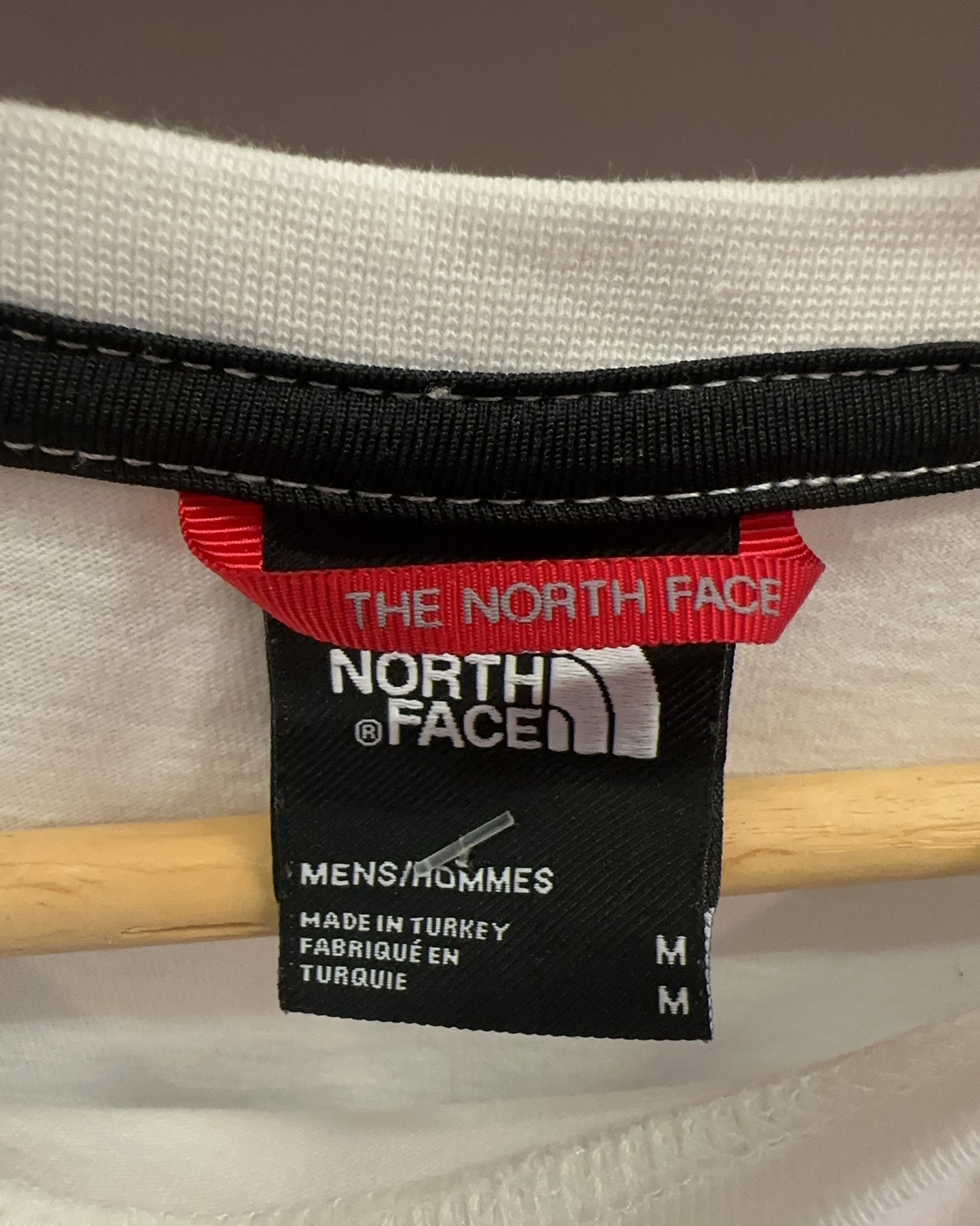 M - The North Face T-shirt