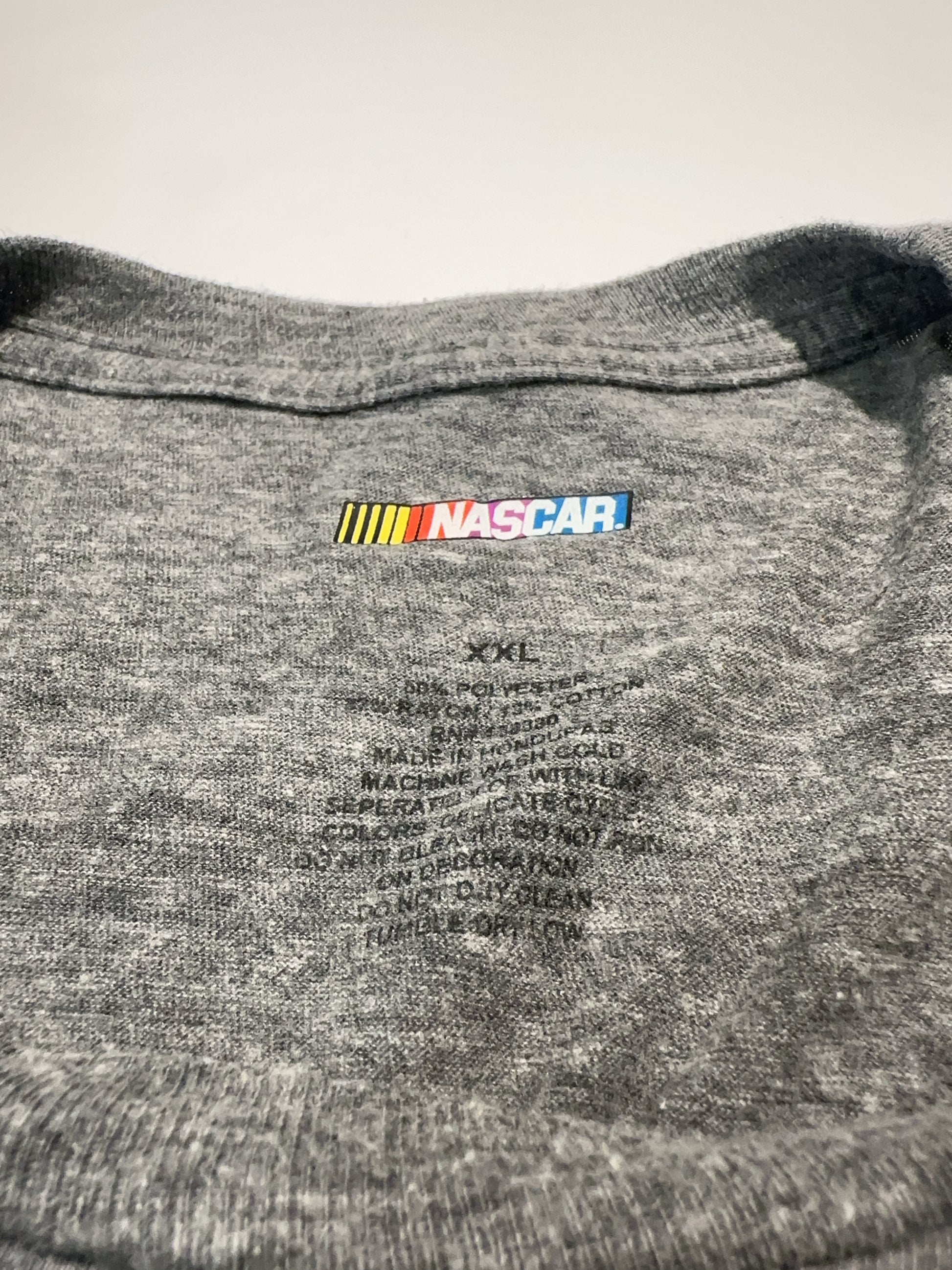 XXL - Nascar Kyle Busch 2018 Champion Gray Graphic T-Shirt