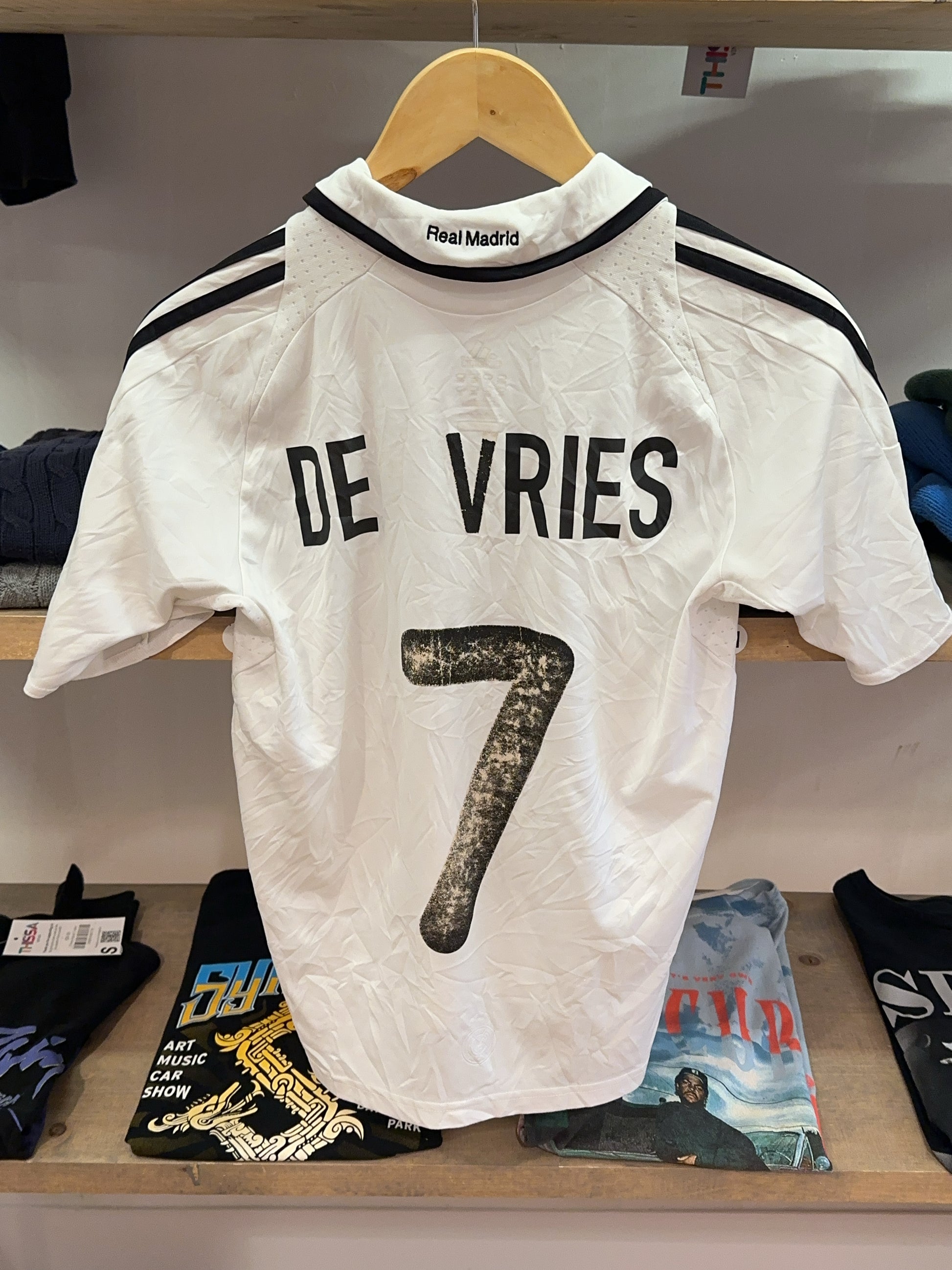 XS - 2008-2009 Real Madrid Adidas Home Football Shirt De Vries 7