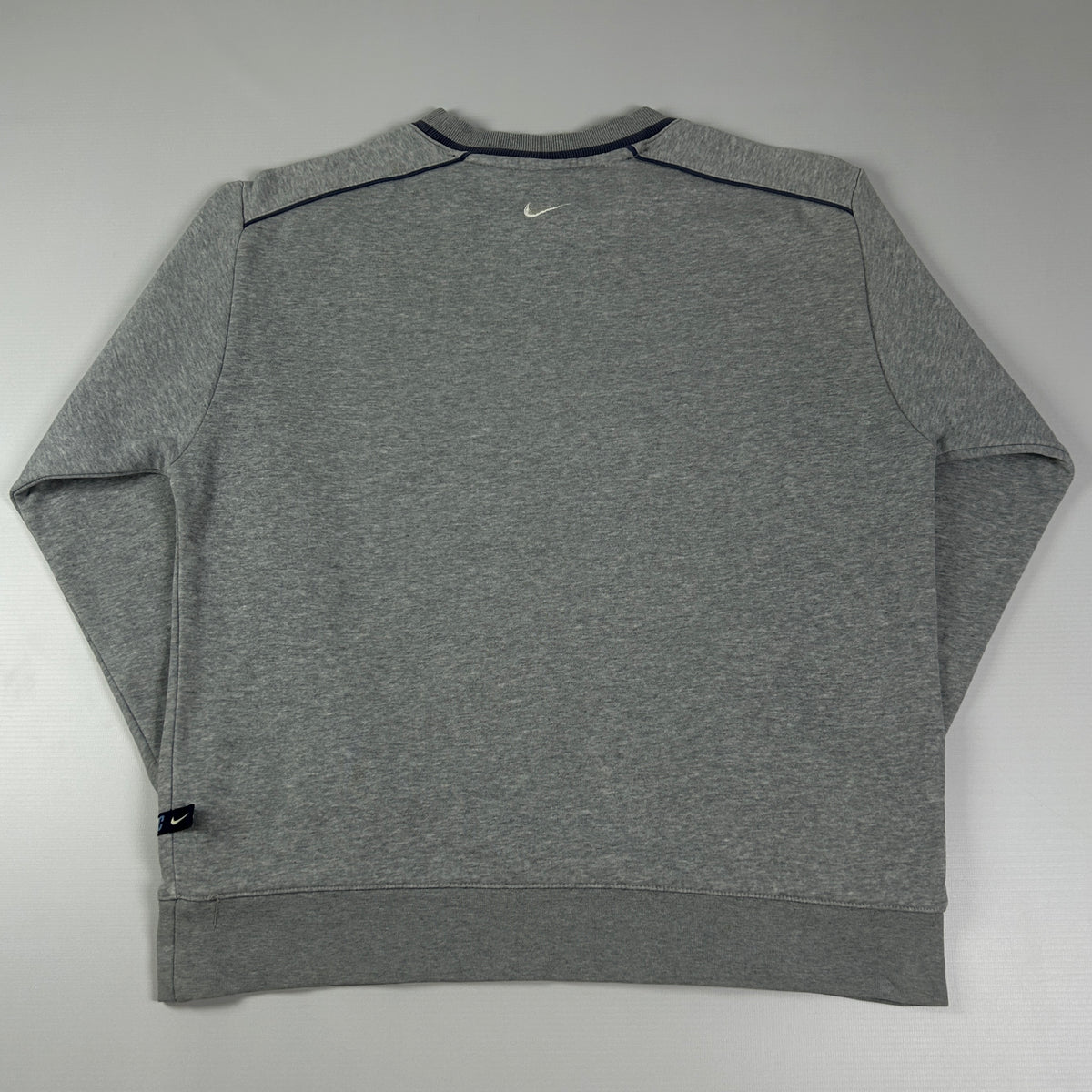 XXS - Vintage 2000's Nike Sweatshirt