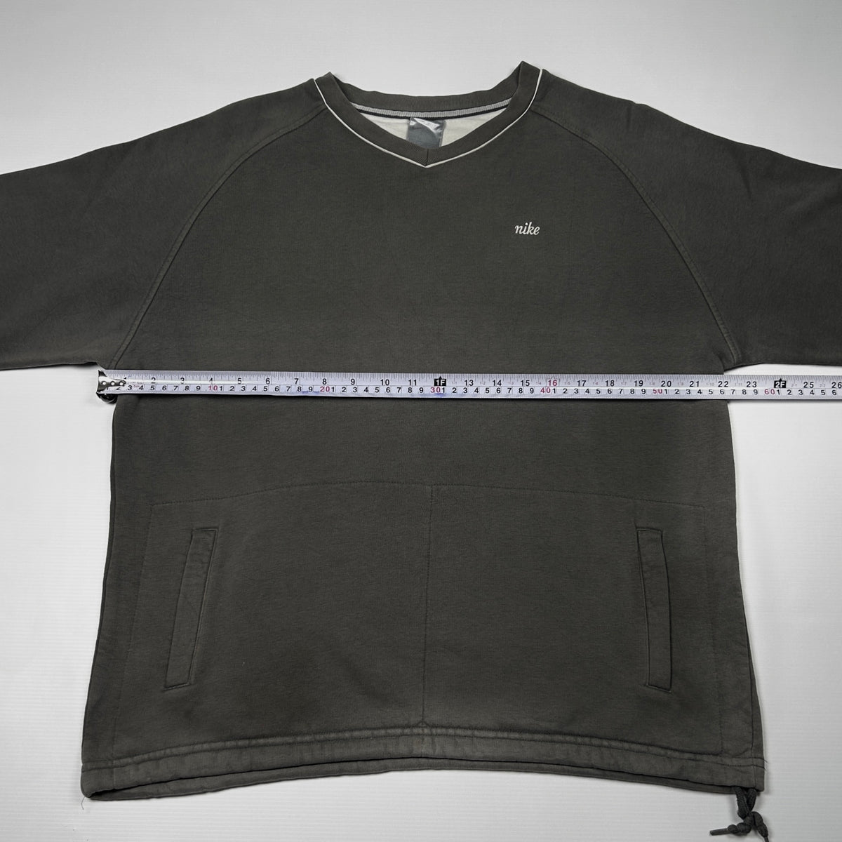 M - Vintage 2000's Nike Sweatshirt