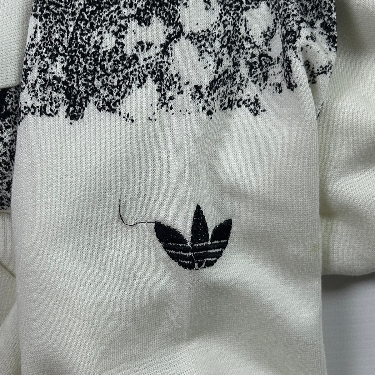 XL - 1990's Adidas Trefoil Stefan Edberg Graphic Sweatshirt