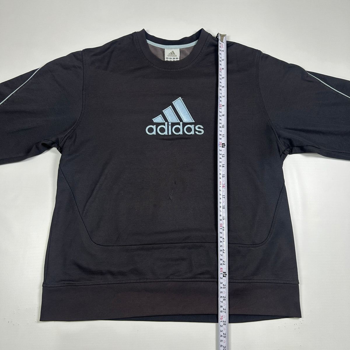 L - Vintage 2000's Adidas Sweatshirt