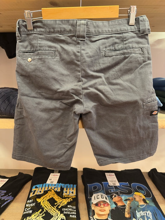 29 - Dickies Shorts
