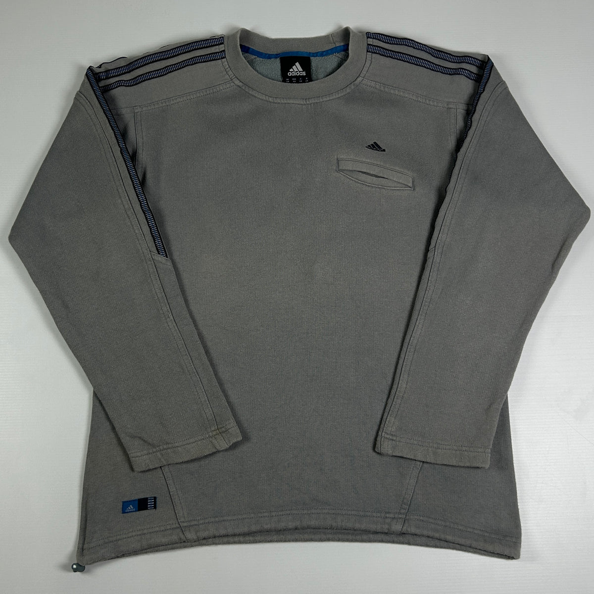 XS - Vintage 2000's Adidas Sweatshirt