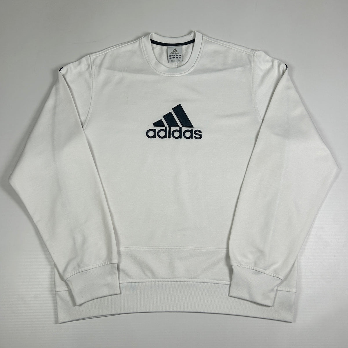 L - Vintage 2000's Adidas Sweatshirt