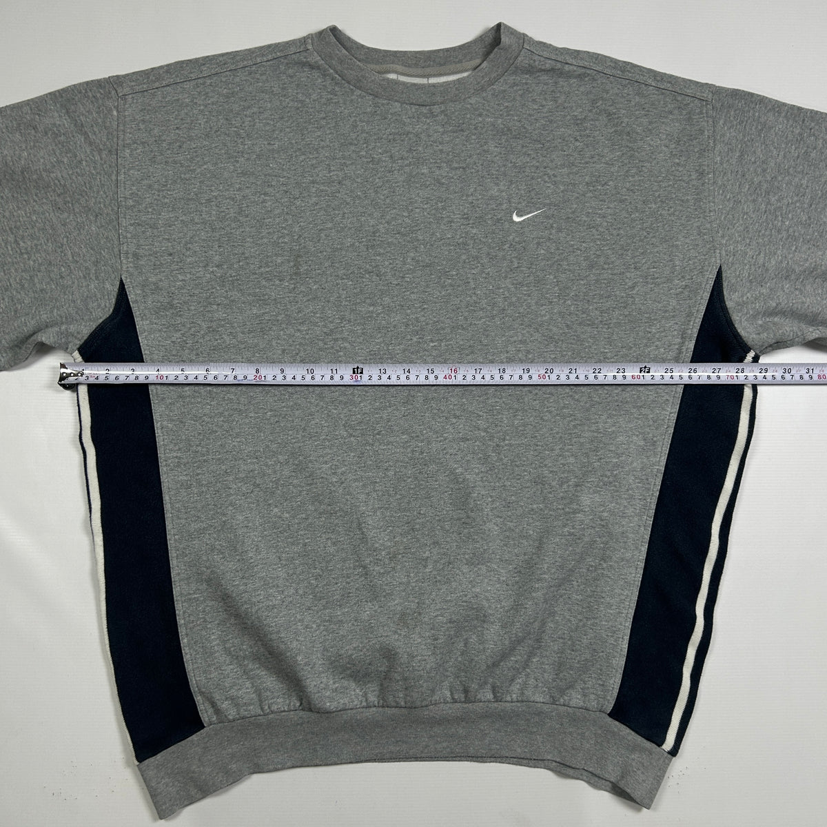 XXL - Vintage 2000's Nike Sweatshirt