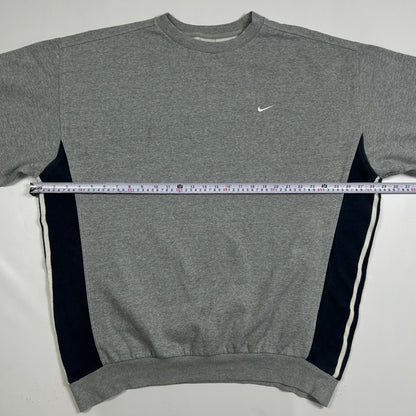 XXL - Vintage 2000's Nike Sweatshirt
