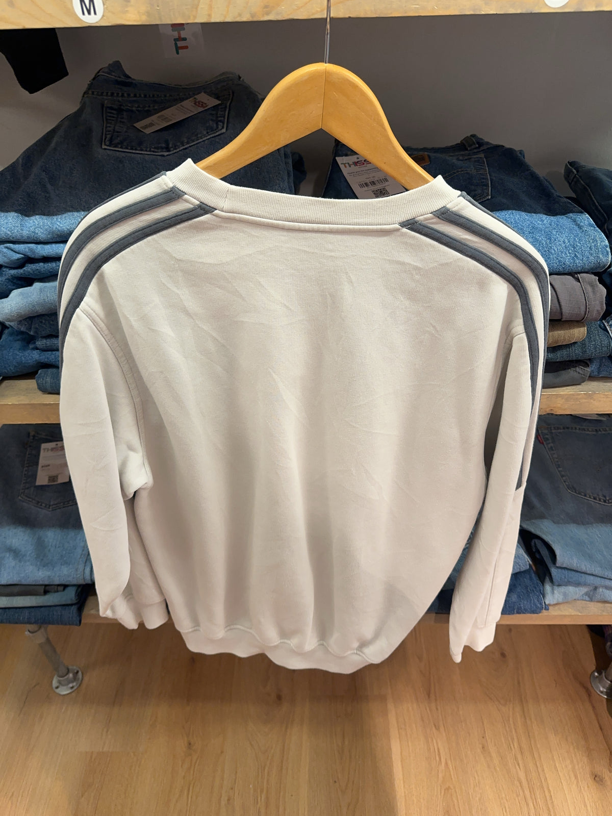L - Vintage 2000's Adidas Sweatshirt