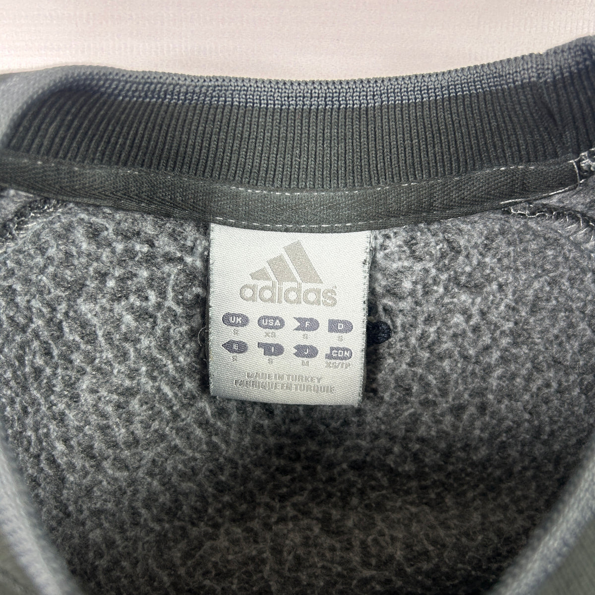 S - Vintage 2000's Adidas Sweatshirt