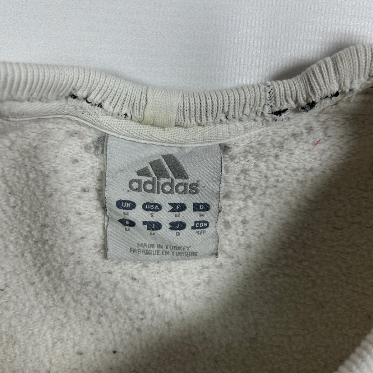 M - Vintage 2000's Adidas Sweatshirt